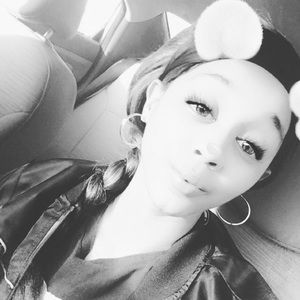 Meet your Posher, Tara